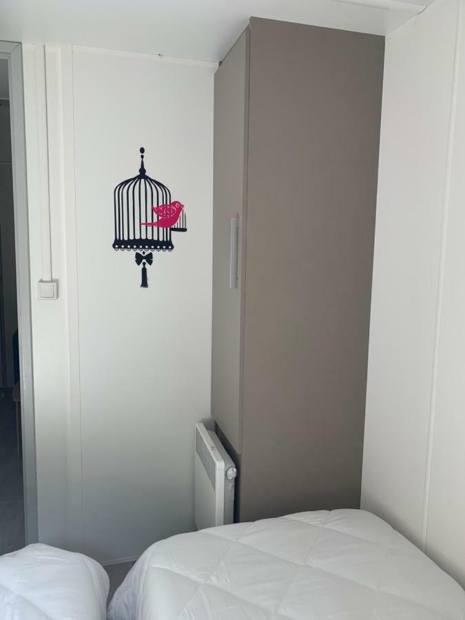 Mobil Home Les Pierres Couchees 4* St Brevin Les Pins Сен-Бревен-ле-Пен Экстерьер фото